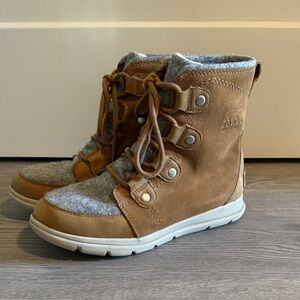 Sorel Explorer Joan Boots